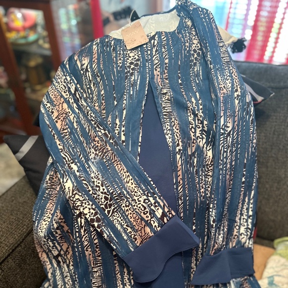 Emery Rose Tops - Emery Rose tunic or dress size medium